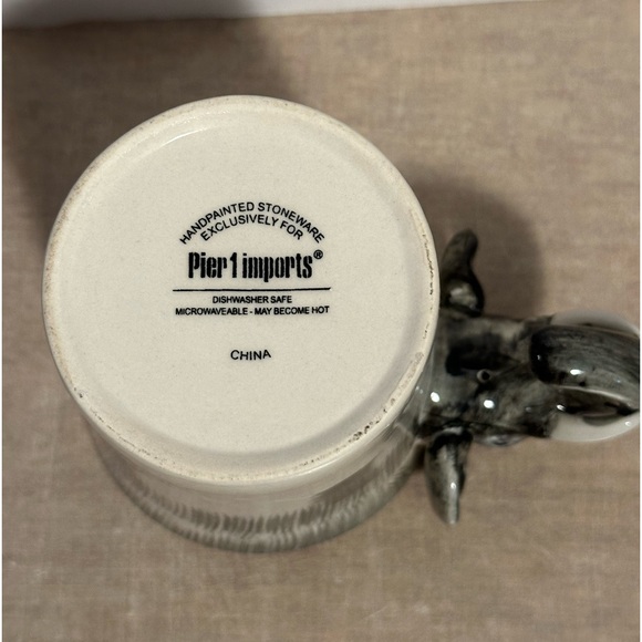 Pier 1 Grey 3D Elephant Mug Trunk for Handle Handpainted Stoneware 16 ounce - Picture 5 of 6